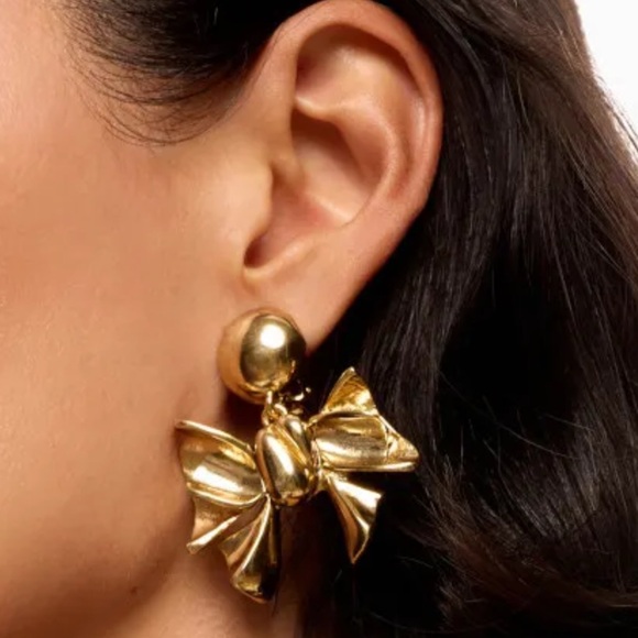 Oscar de la Renta Jewelry - Oscar de la renta now earrings